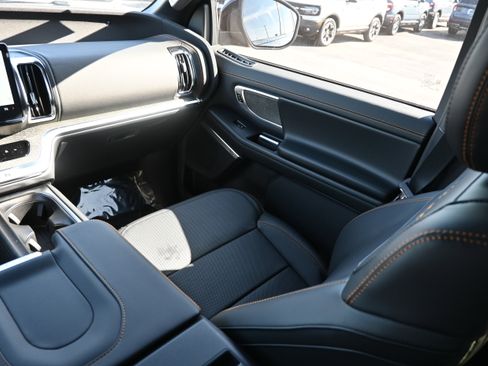 New 2026 Ford Expedition Tremor image 32