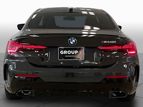 Used 2025 BMW M440i Coupe w/ Premium Package RWD image 4