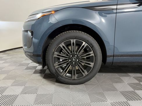 New 2026 Land Rover Range Rover Evoque S AWD/4WD image 12