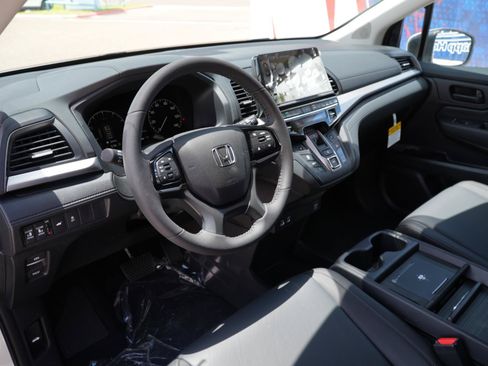 New 2026 Honda Odyssey EX-L image 14