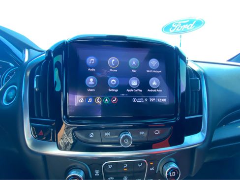 Used 2023 Chevrolet Traverse RS AWD/4WD image 32