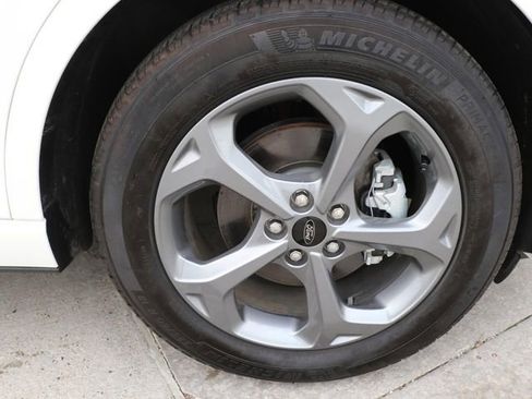 Used 2024 Ford Escape ST-Line w/ Tech Pack #1 FWD image 7