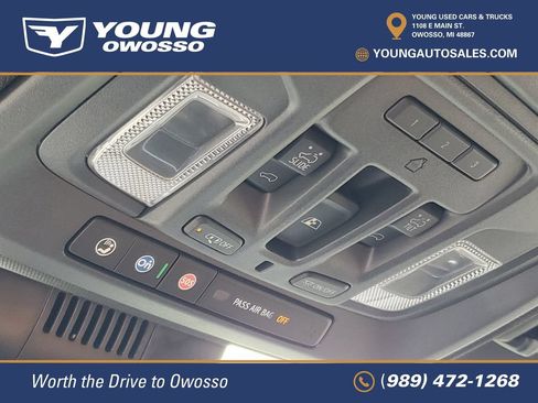 Certified 2025 Chevrolet Silverado 1500 High Country w/ Technology Package AWD/4WD image 23