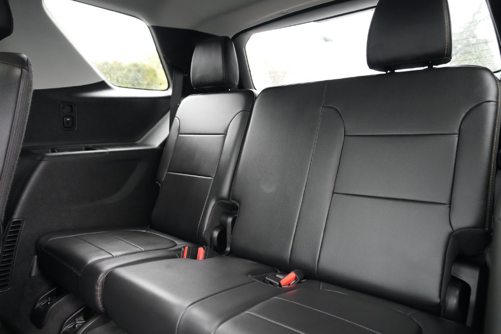 Used 2019 Chevrolet Traverse Premier w/ Redline Edition AWD/4WD image 25