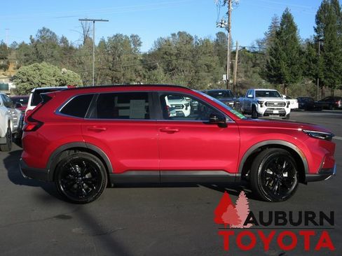 Used 2025 Honda CR-V Sport Touring image 3