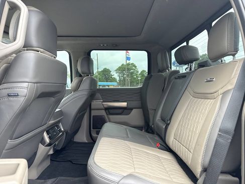 Certified 2025 Ford F350 Platinum w/ Platinum Plus Package AWD/4WD image 3