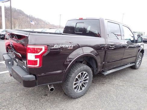 Used 2018 Ford F150 XLT w/ Equipment Group 302A Luxury image 5