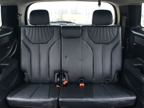 Used 2023 Hyundai Palisade Limited image 17