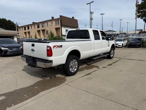 Used 2015 Ford F350 Lariat w/ Lariat Ultimate Package AWD/4WD image 3
