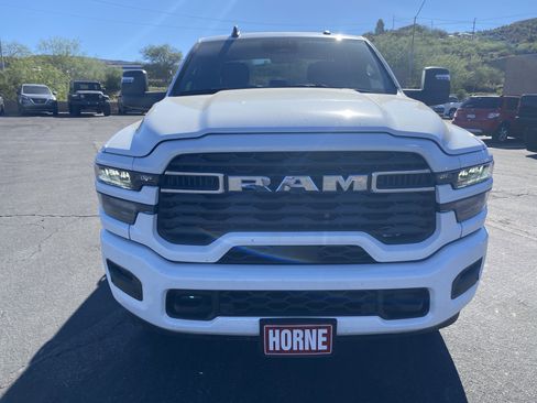 New 2025 RAM 2500 Big Horn AWD/4WD image 6