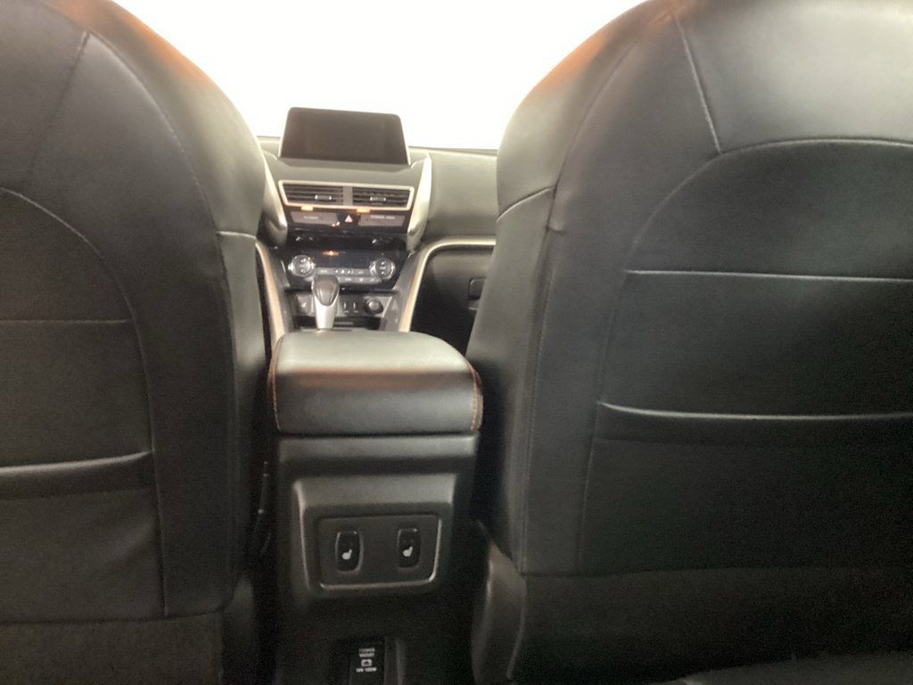 Used 2018 Mitsubishi Eclipse Cross SEL AWD/4WD image 33