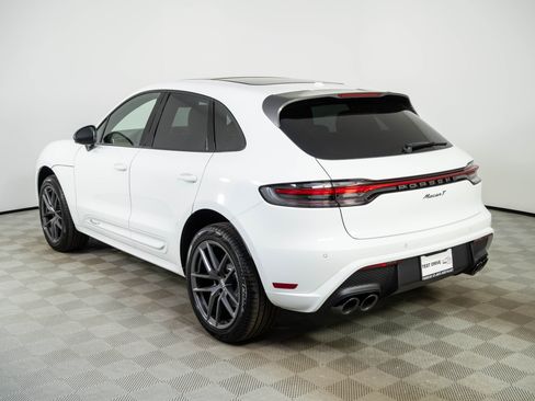 New 2026 Porsche Macan Turbo AWD/4WD image 3