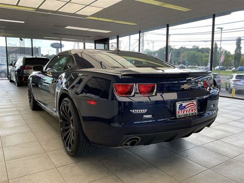 Used 2011 Chevrolet Camaro LT w/ RS Package RWD image 7