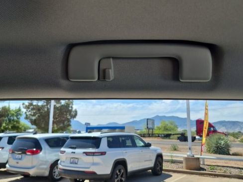 Used 2016 Chevrolet Silverado 2500 LT w/ LT Convenience Package image 51