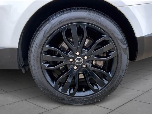 Used 2016 Land Rover Range Rover Sport HSE image 11