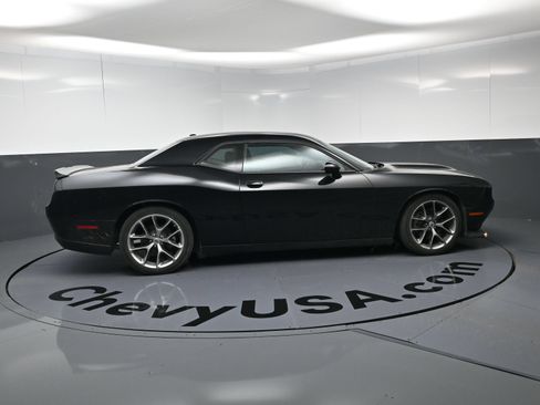 Used 2022 Dodge Challenger GT RWD image 10
