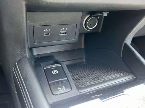 Used 2024 Nissan Kicks SV w/ Interior Electronics Package FWD image 28