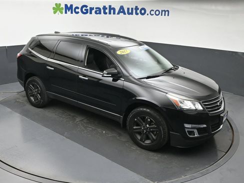 Used 2017 Chevrolet Traverse LT AWD/4WD image 3