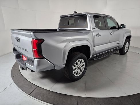 New 2025 Toyota Tacoma SR5 image 5