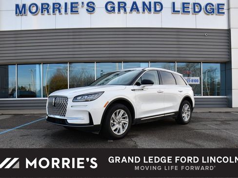 Used 2023 Lincoln Corsair Standard image 1