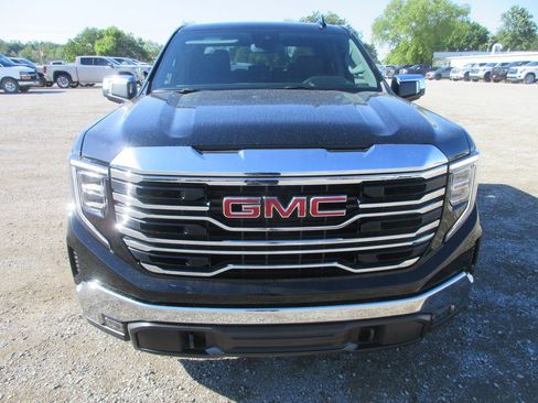 New 2026 GMC Sierra 1500 SLT w/ SLT Convenience Package AWD/4WD image 11