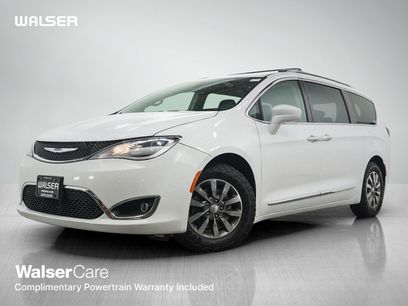 Used 2020 Chrysler Pacifica Touring-L Plus