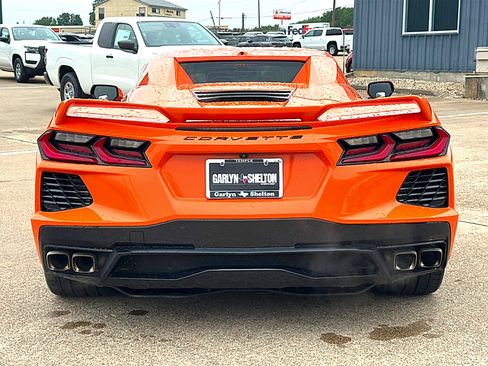 Used 2023 Chevrolet Corvette Stingray Preferred Conv w/ Z51 Performance Package RWD image 7