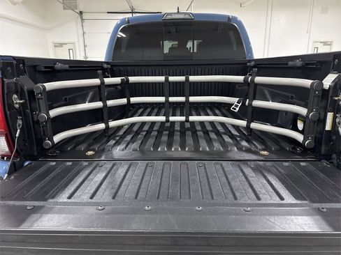 Used 2019 Toyota Tacoma TRD Off-Road image 23