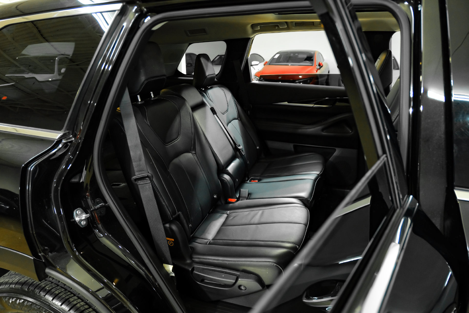 Used 2024 INFINITI QX60 Pure FWD image 38