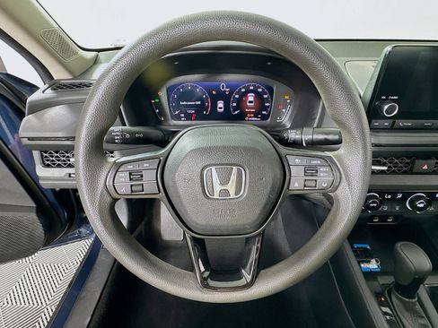 Certified 2023 Honda Accord EX image 12
