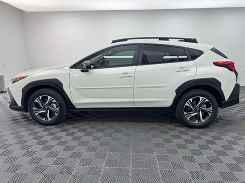 Used 2025 Subaru Crosstrek 2.0i Premium AWD/4WD image 9