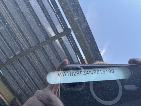 Used 2022 Audi Q4 e-tron Premium Plus w/ Premium Plus image 47