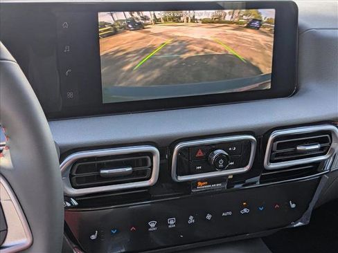 New 2026 Nissan Sentra SR FWD image 13