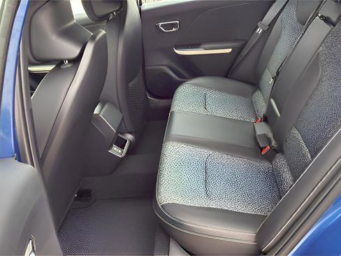 New 2025 Kia K4 GT-Line Turbo w/ GT-Line Sunroof Package FWD image 24