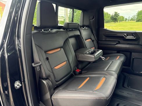 Certified 2024 GMC Sierra 1500 AT4 w/ AT4 Premium Package AWD/4WD image 50