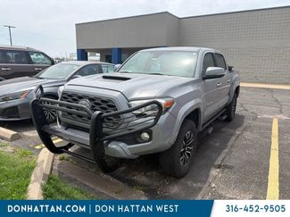 Used 2020 Toyota Tacoma TRD Sport w/ Technology Package AWD/4WD video 1