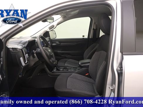 Used 2024 Ford Ranger XL image 8