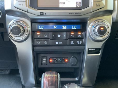 Used 2016 Toyota 4Runner Limited AWD/4WD image 25