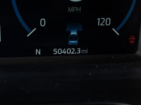 Used 2021 Ford F150 Platinum w/ Equipment Group 701A High image 21