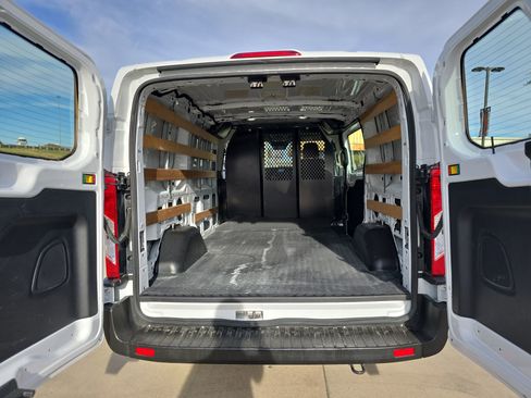 Used 2024 Ford Transit 250 Low Roof w/ Exterior Upgrade Package image 19
