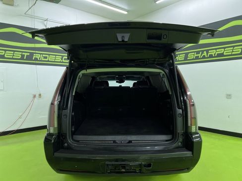 Used 2015 Cadillac Escalade ESV Premium AWD/4WD image 9