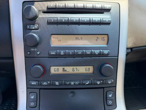 Used 2005 Chevrolet Corvette Coupe w/ Preferred Equipment Group RWD image 31