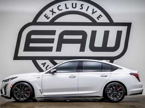 Used 2024 Cadillac CT5 V Blackwing w/ Super Cruise 2 Package RWD image 5