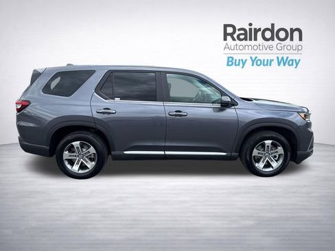 Used 2023 Honda Pilot EX-L image 8