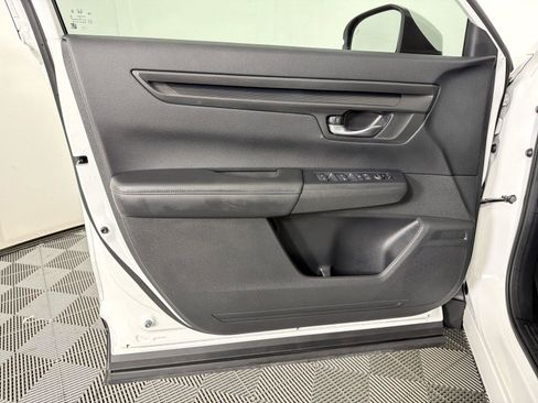 Used 2024 Honda CR-V EX image 8