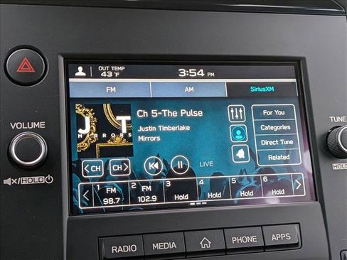 Certified 2026 Subaru Forester AWD/4WD image 11