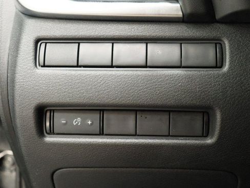 Used 2021 Nissan Rogue S AWD/4WD image 9