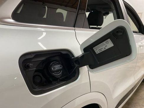 Used 2025 Audi Q5 Premium w/ Convenience Package image 89