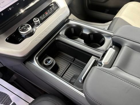 New 2027 Ford Expedition Max Active AWD/4WD image 21