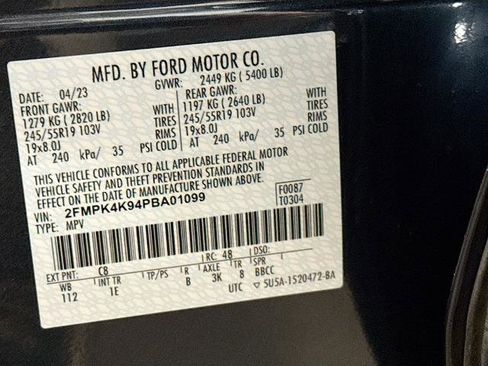 Certified 2023 Ford Edge Titanium w/ Equipment Group 301A AWD/4WD image 22